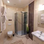 Motel Bakos *