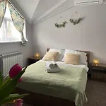 Bakos Motel *
