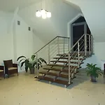 Bakos *