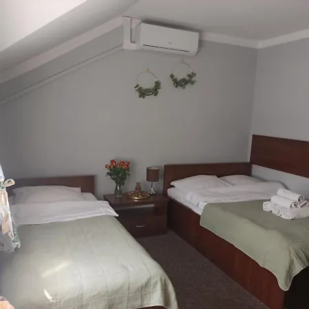 Bakos Motel *